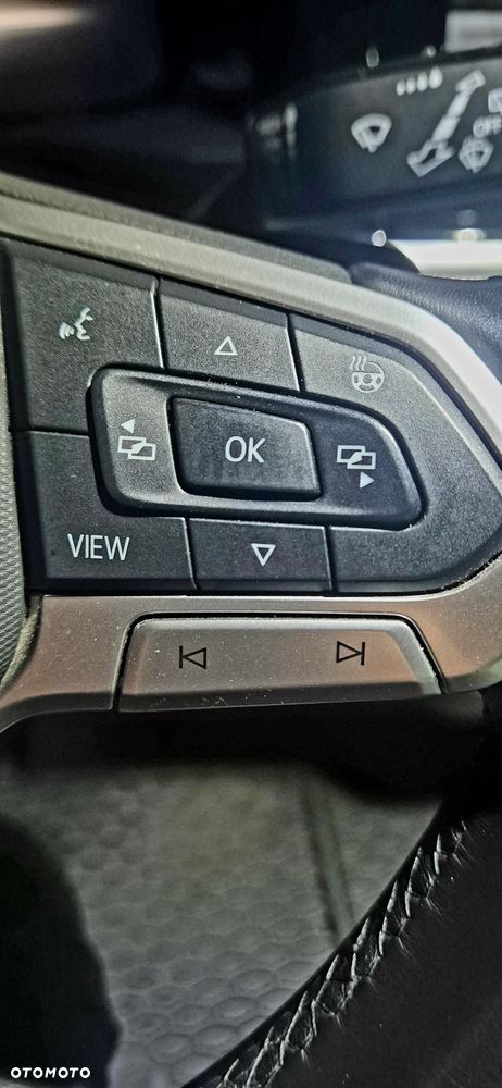 Volkswagen Multivan 2.0 TDI L2 Edition DSG - 20