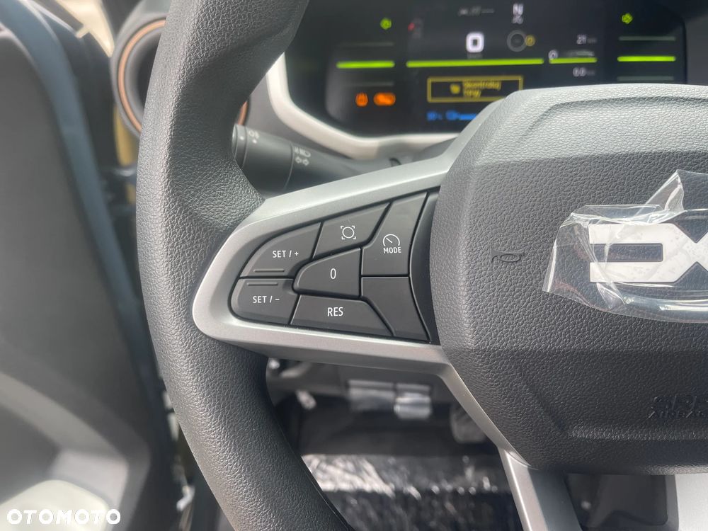 Dacia Spring Electric 24.3kWh 100 Extreme - 13