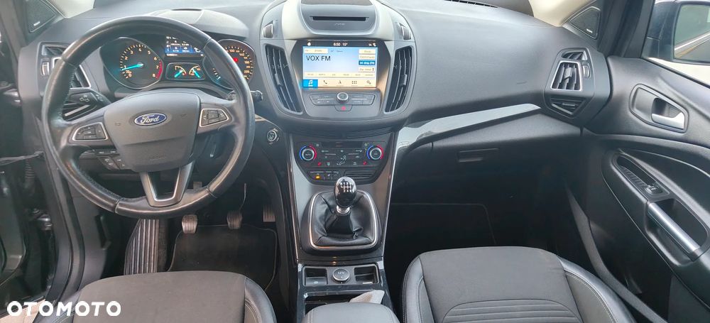 Ford Kuga 1.5 EcoBoost FWD Titanium ASS MMT6 - 6