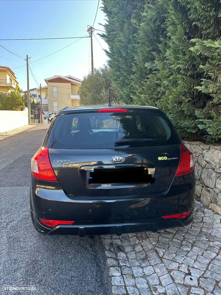 Kia Ceed 1.6 CRDi - 4