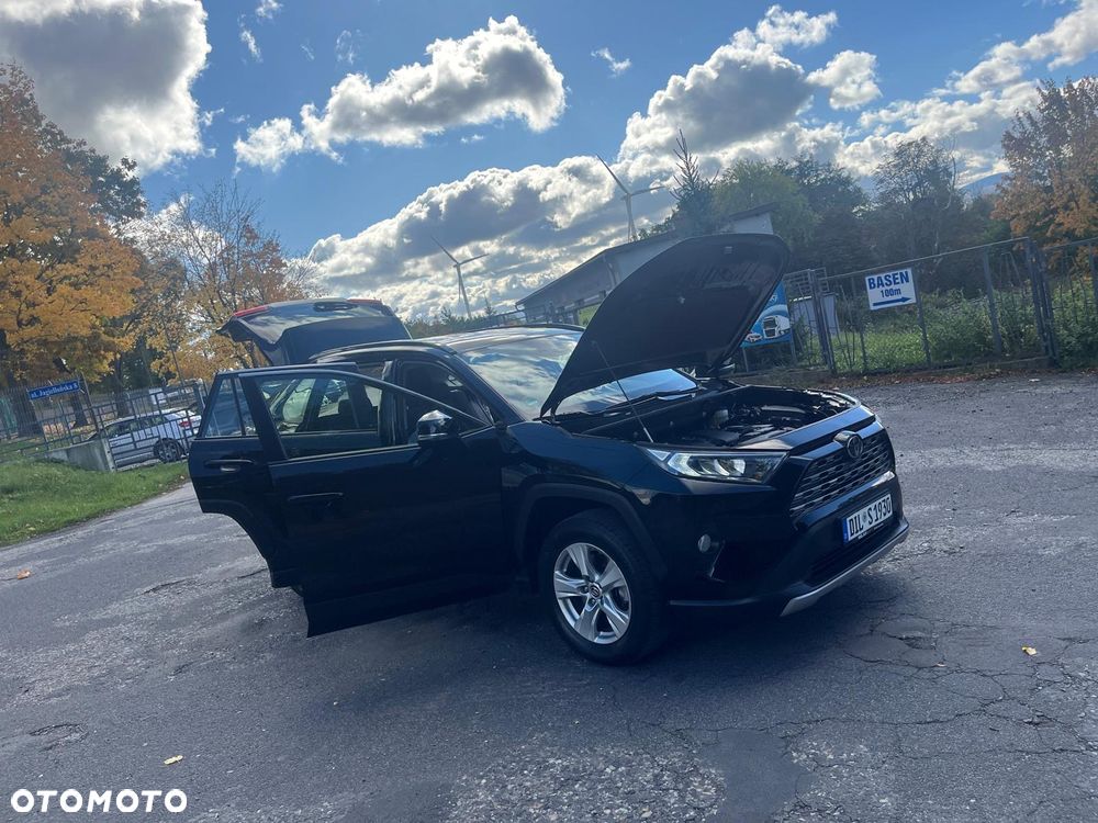 Toyota RAV4 - 22