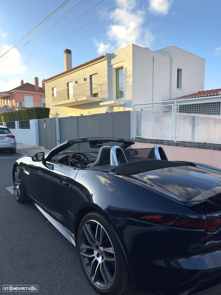 Jaguar F-Type - 4