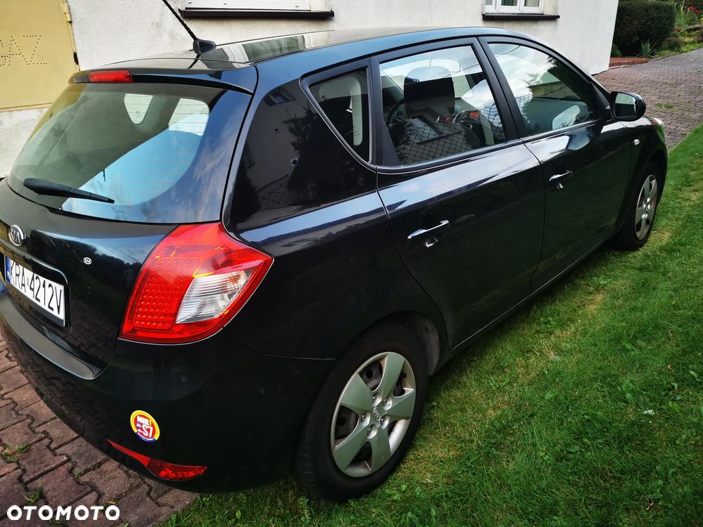 Kia Ceed 1.4 Comfort - 2