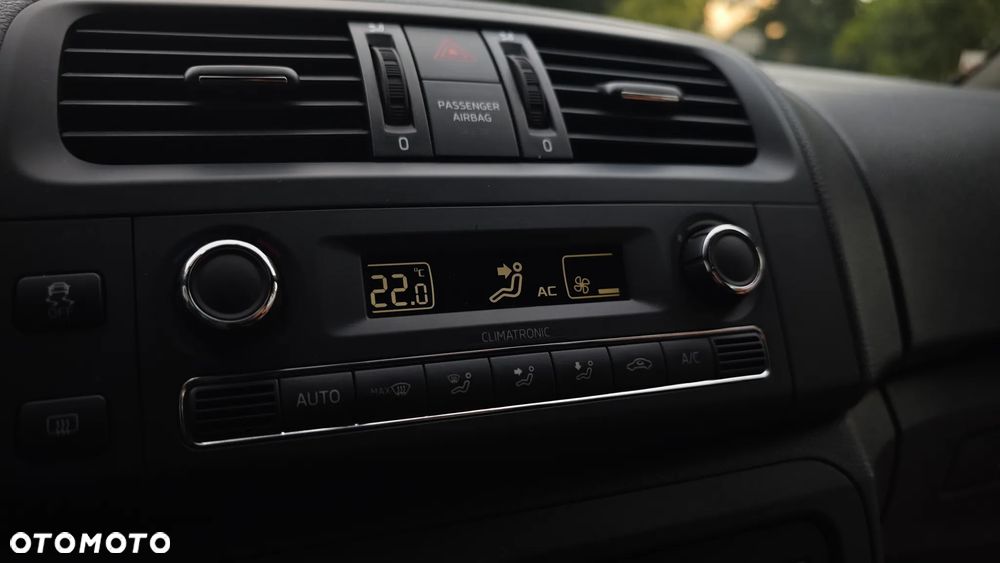 Skoda Fabia 1.2 TSI MONTE CARLO - 9