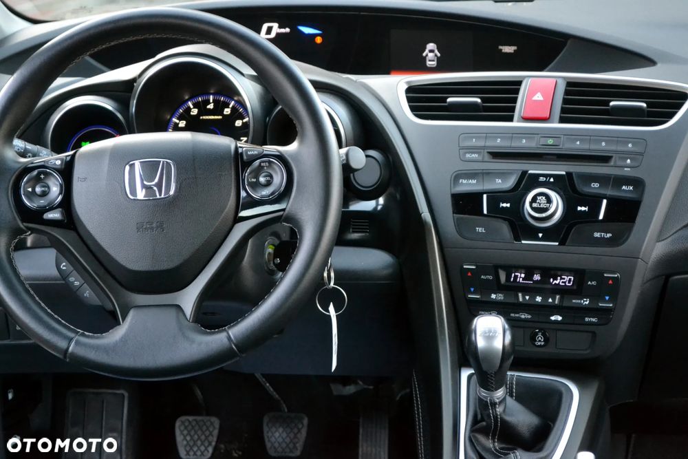 Honda Civic 1.8 i-VTEC Comfort - 38