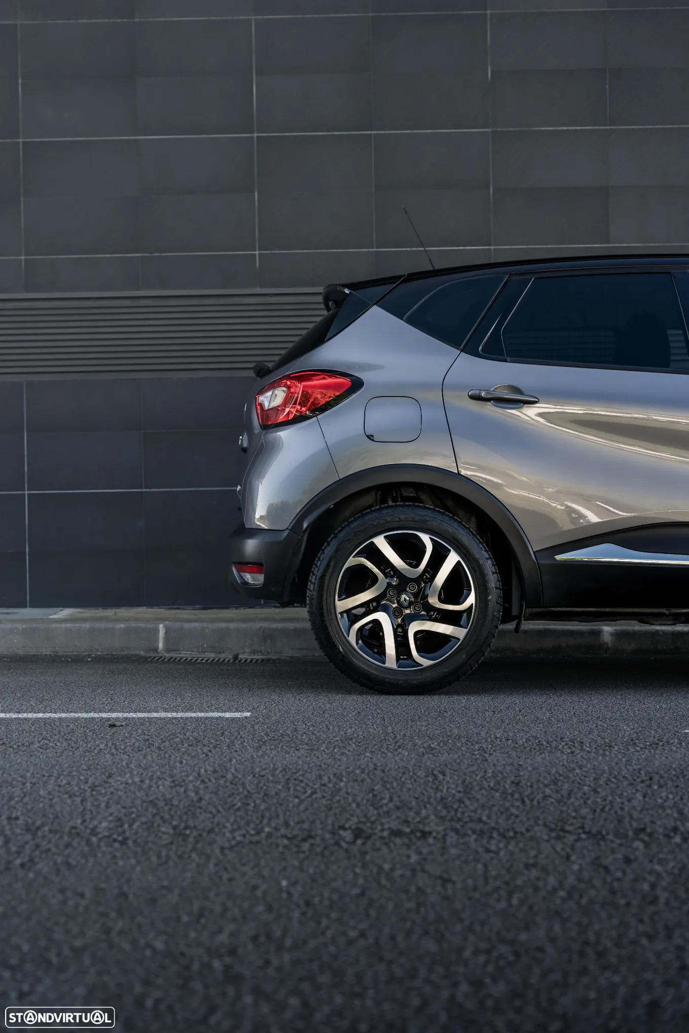 Renault Captur 0.9 TCE Exclusive - 13