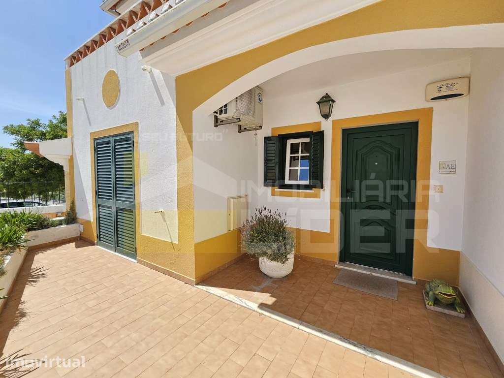 Exclusividade Imobiliária Lider
Moradia T4 em Condomínio Fechado d... - Grande imagem: 2/55