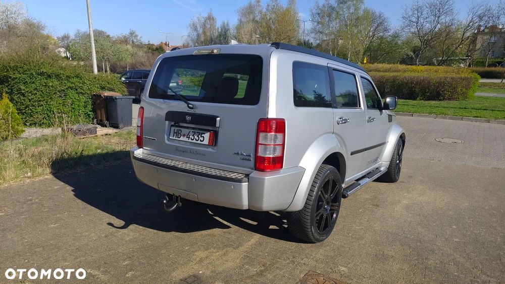 Dodge Nitro 2.8 CRD DPF Automatik R/T - 19
