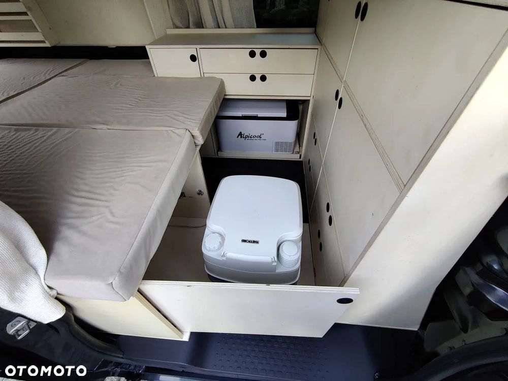 Renault Trafic - 11