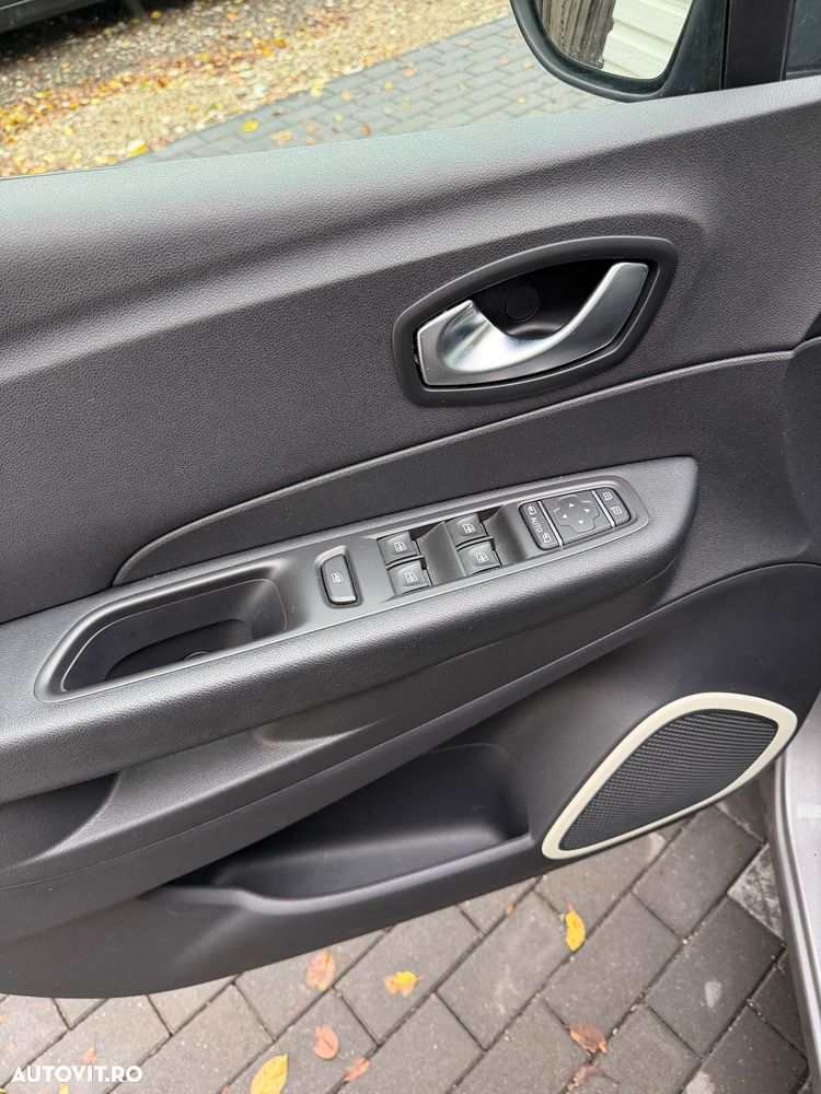 Renault Captur (ENERGY) dCi 90 INTENS - 14