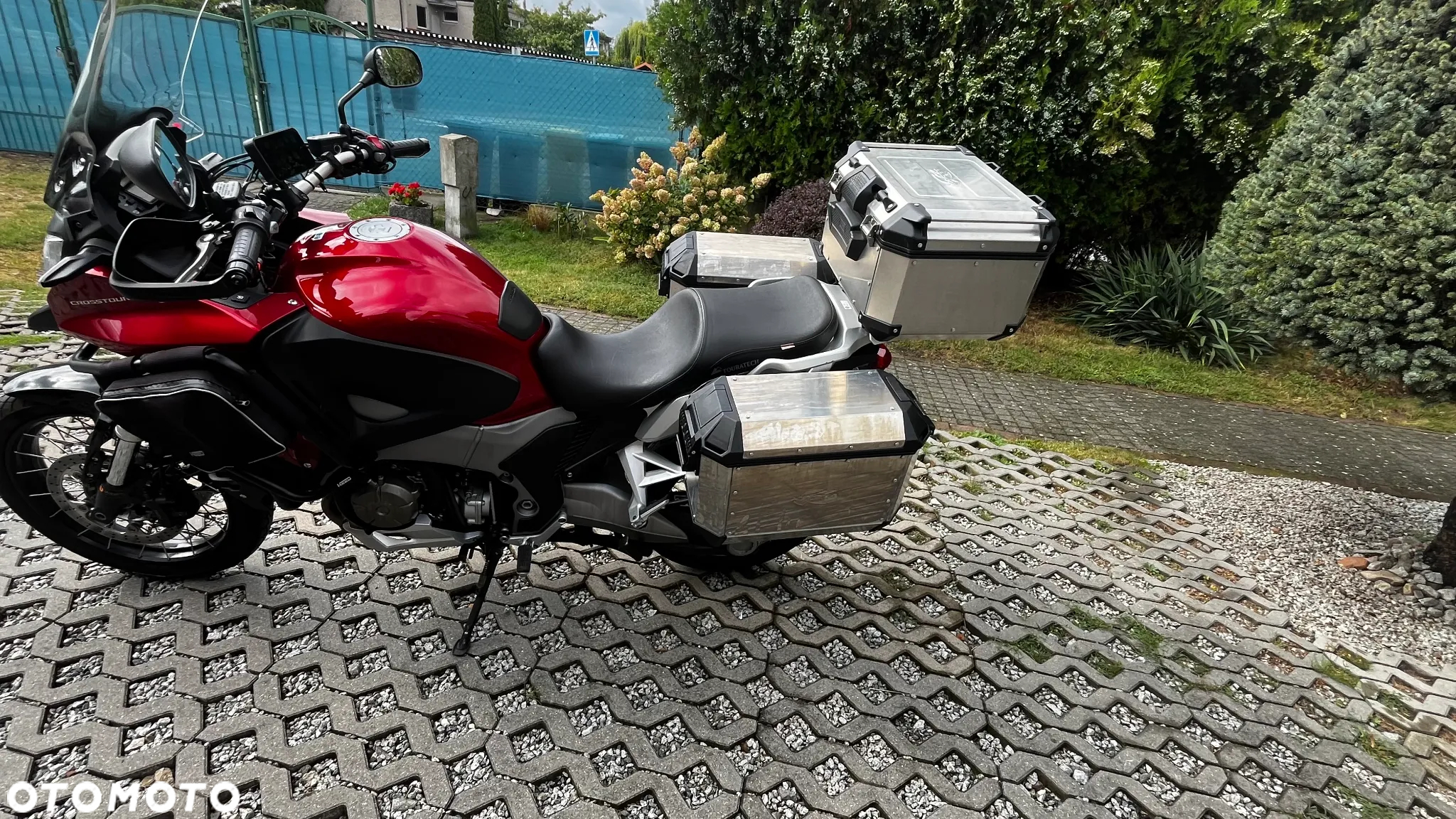 Honda VFR - 14
