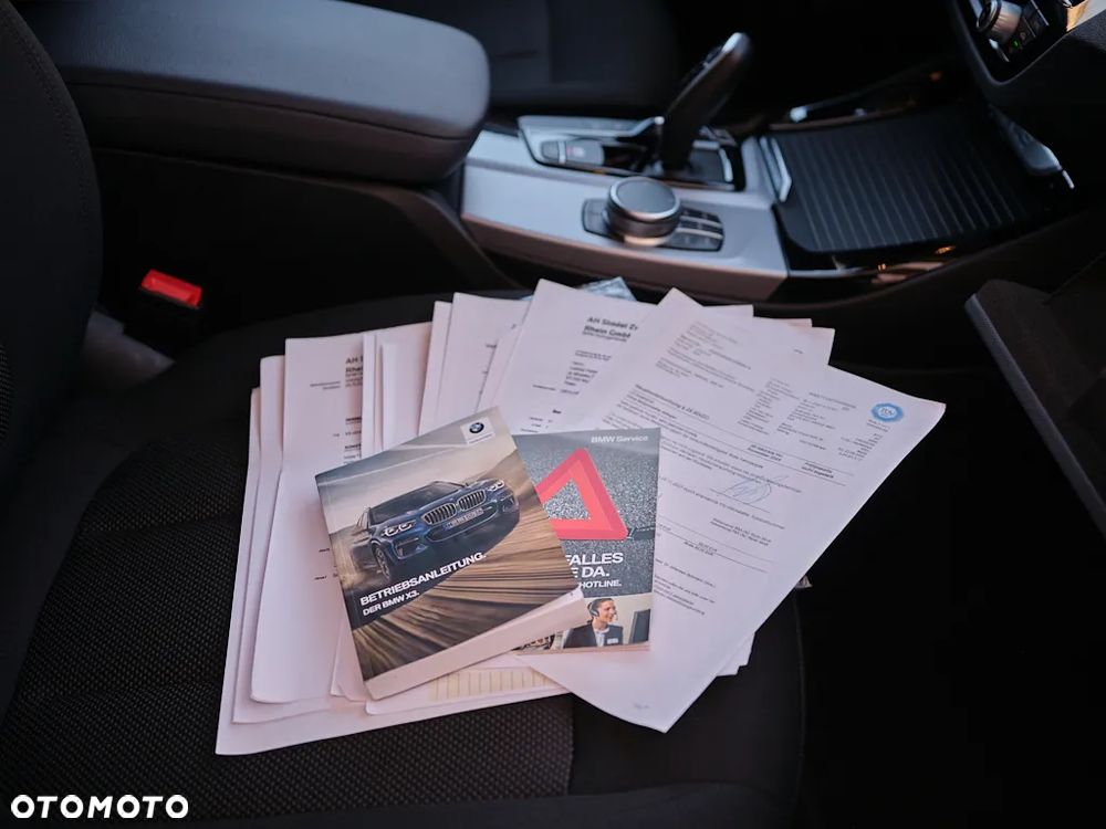 BMW X3 xDrive20i - 25