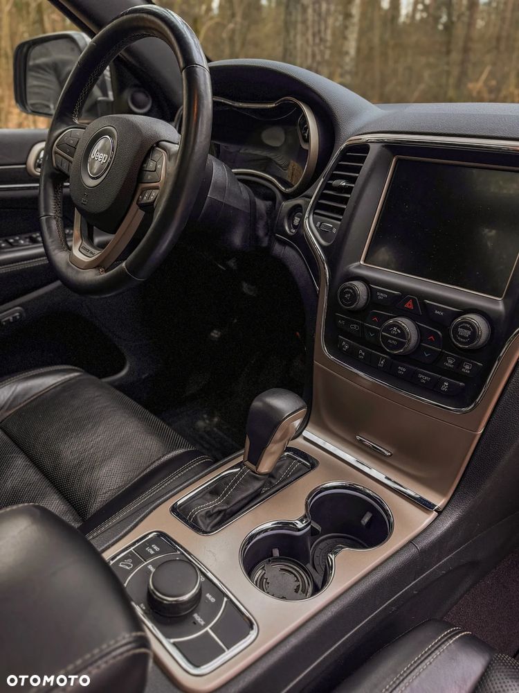 Jeep Grand Cherokee 5.7 V8 HEMI 4WD Automatik S - 30
