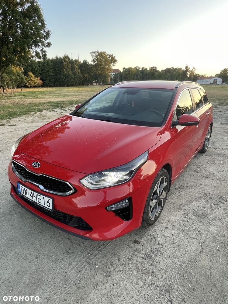 Kia Ceed - 1