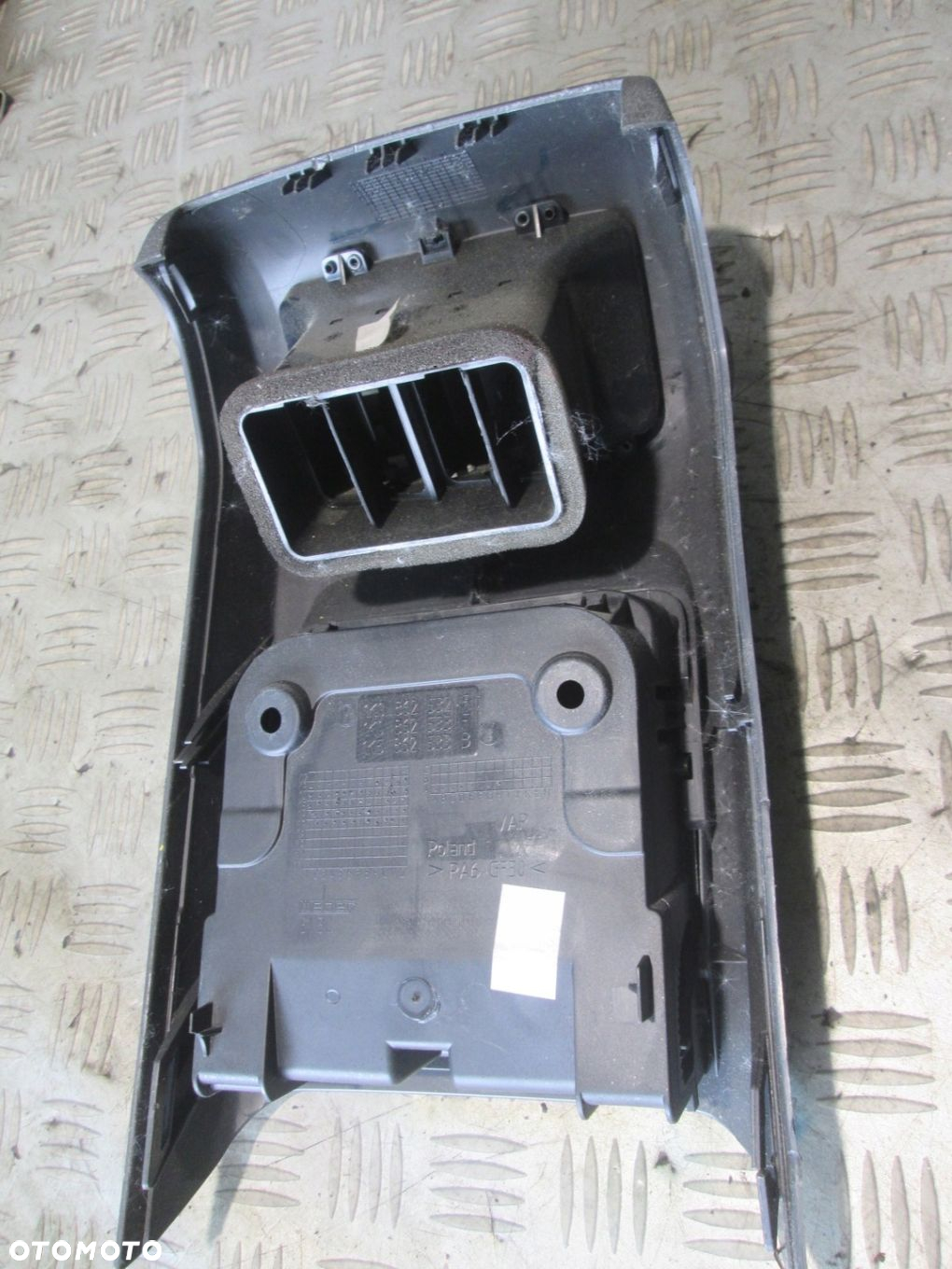 UCHWYT NA KUBKI NAPOJE TYŁ TYLNY VW GOLF V CUPHOLDER 1K0862532F - 4