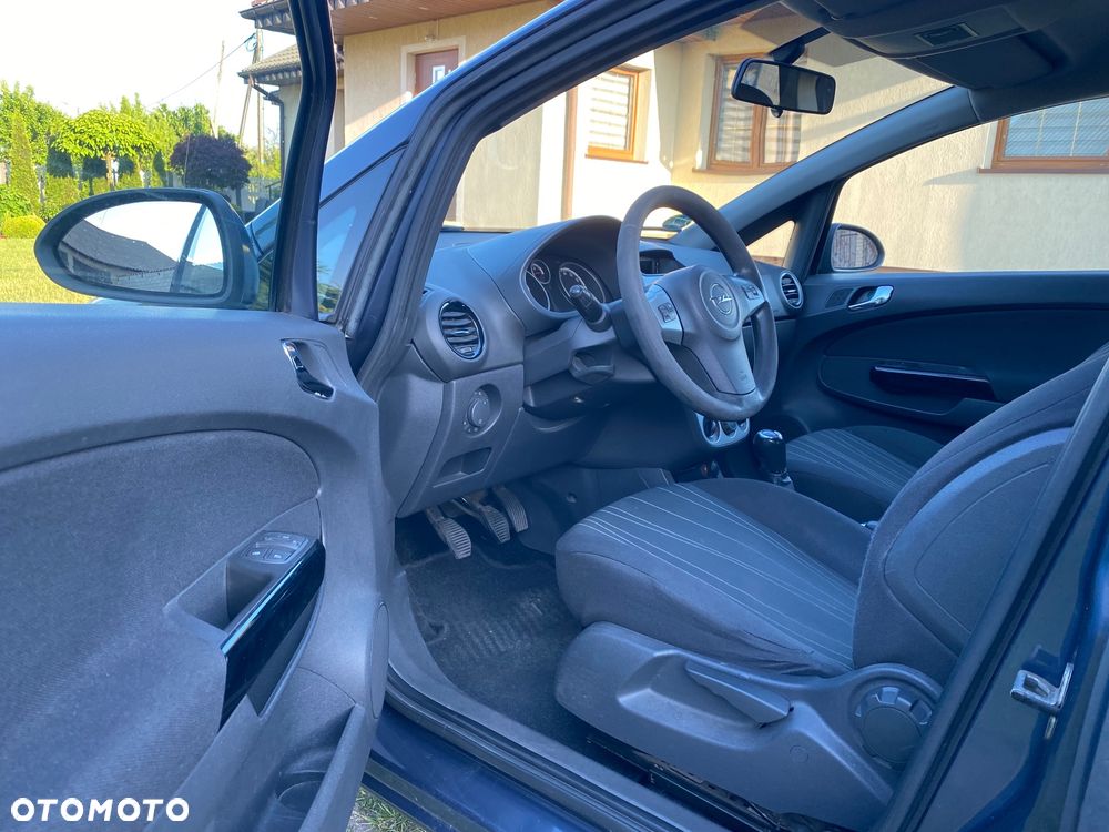 Opel Corsa 1.2 16V Enjoy - 18