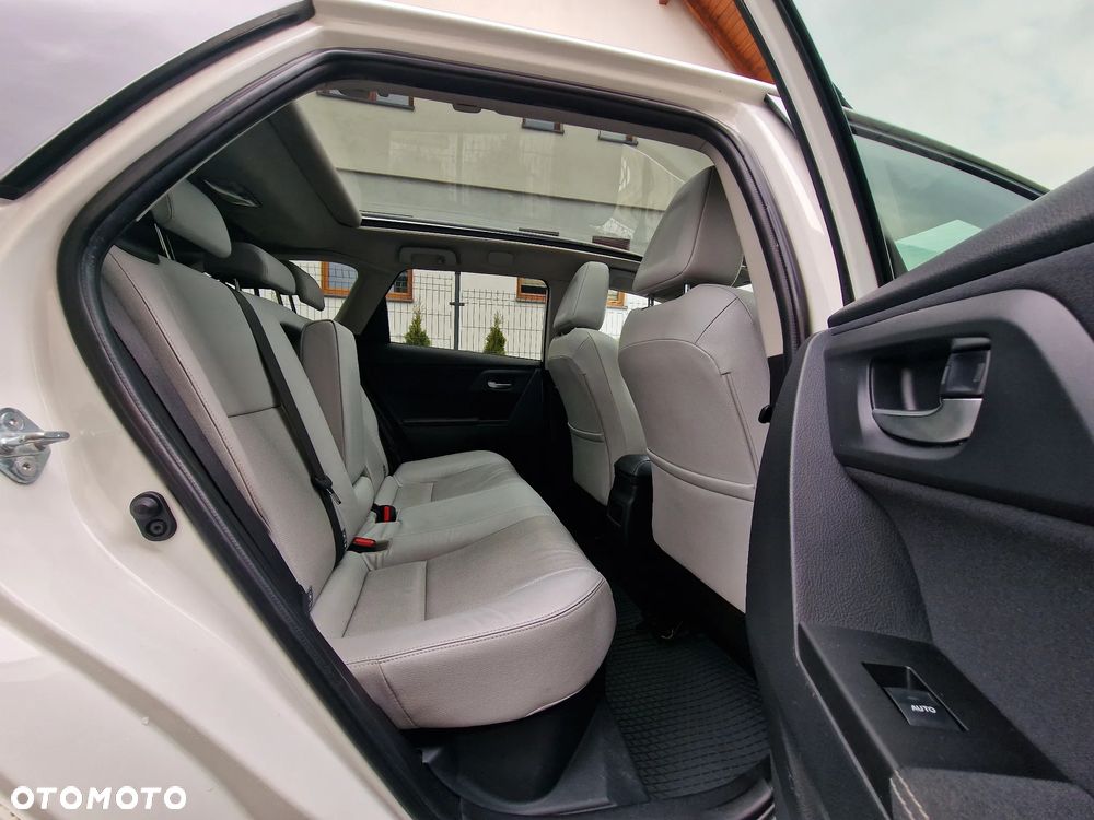Toyota Auris - 23