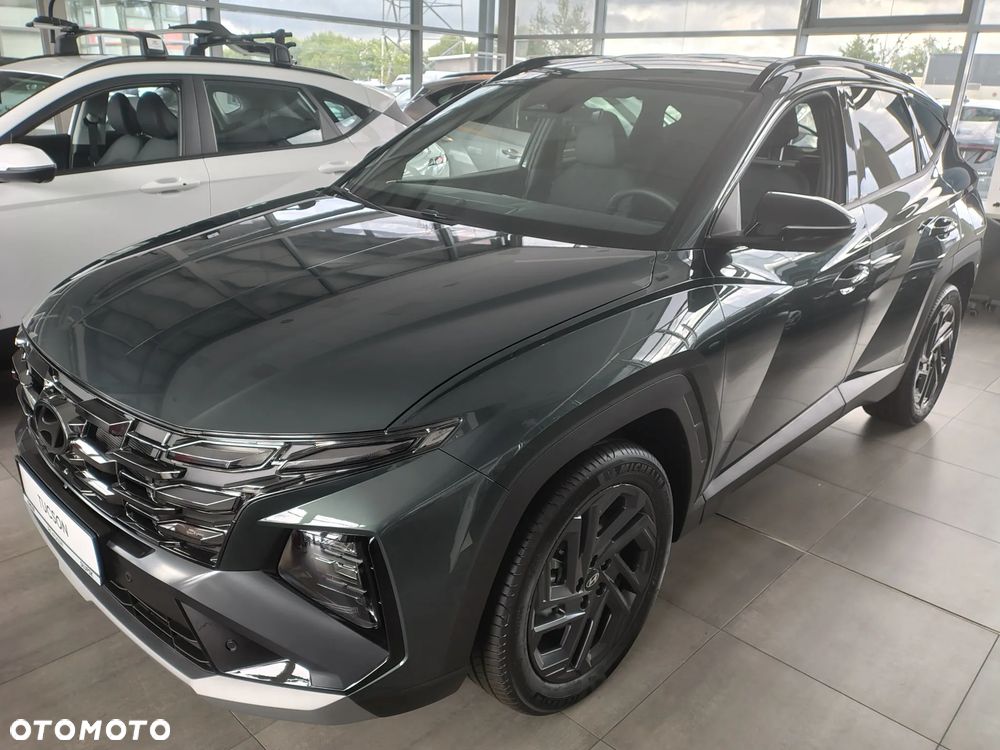 Hyundai Tucson 1.6 T-GDi Smart Black 2WD - 1