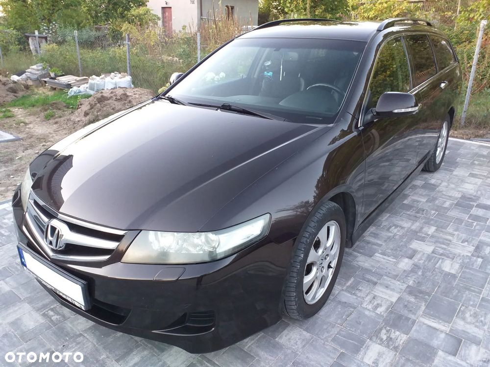 Honda Accord - 1