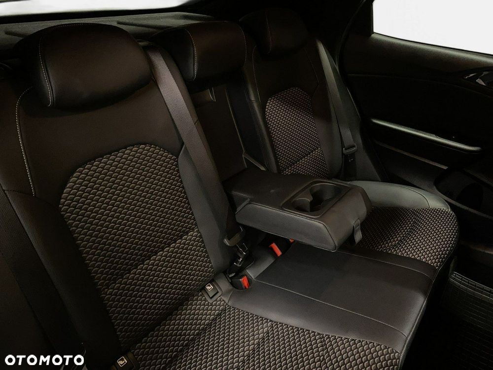 Kia XCeed - 17
