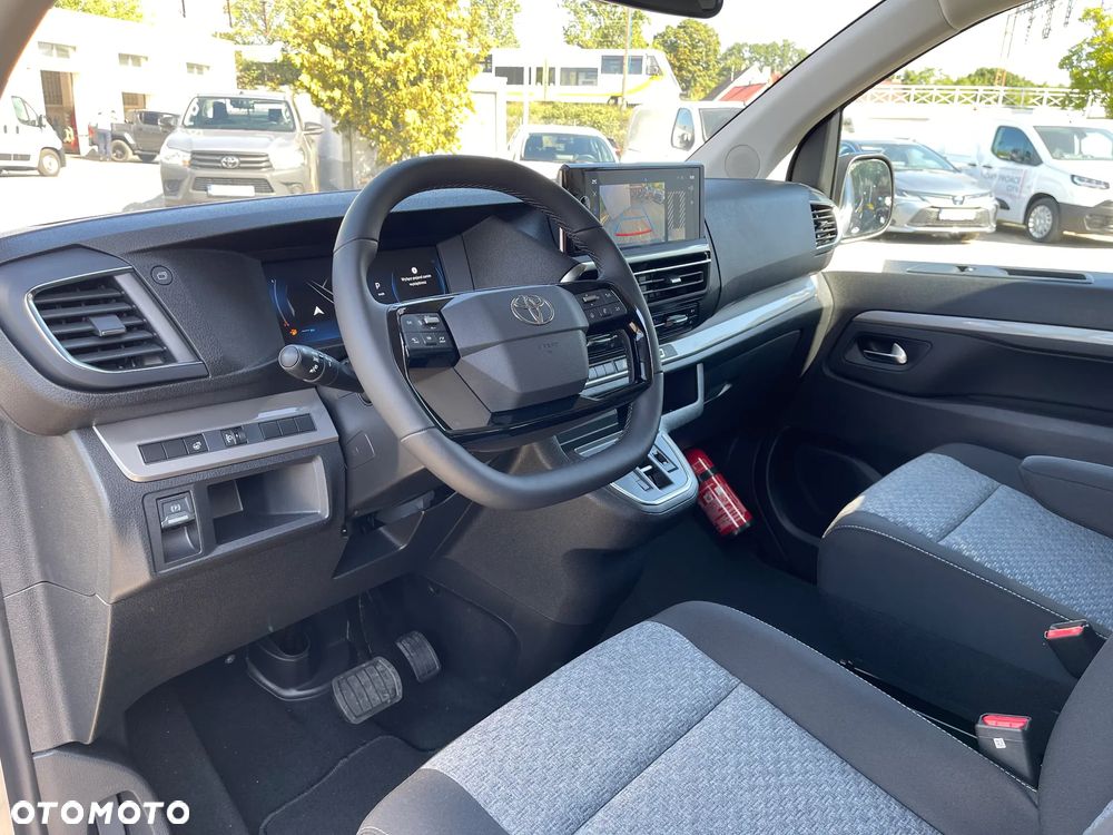 Toyota Proace Verso - 11