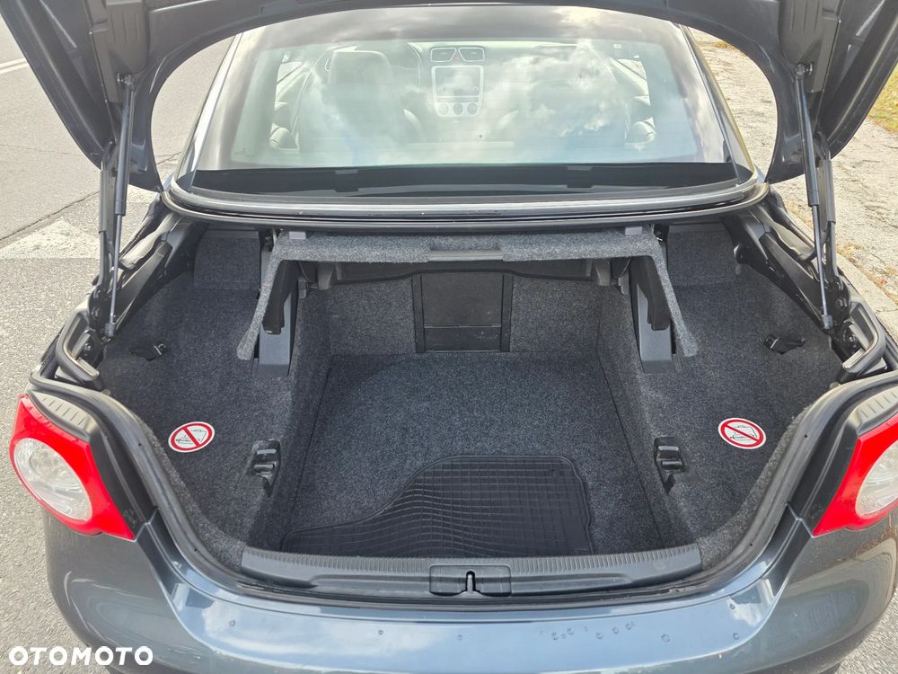 Volkswagen Eos 1.4 TSI BlueMotion Technology - 30