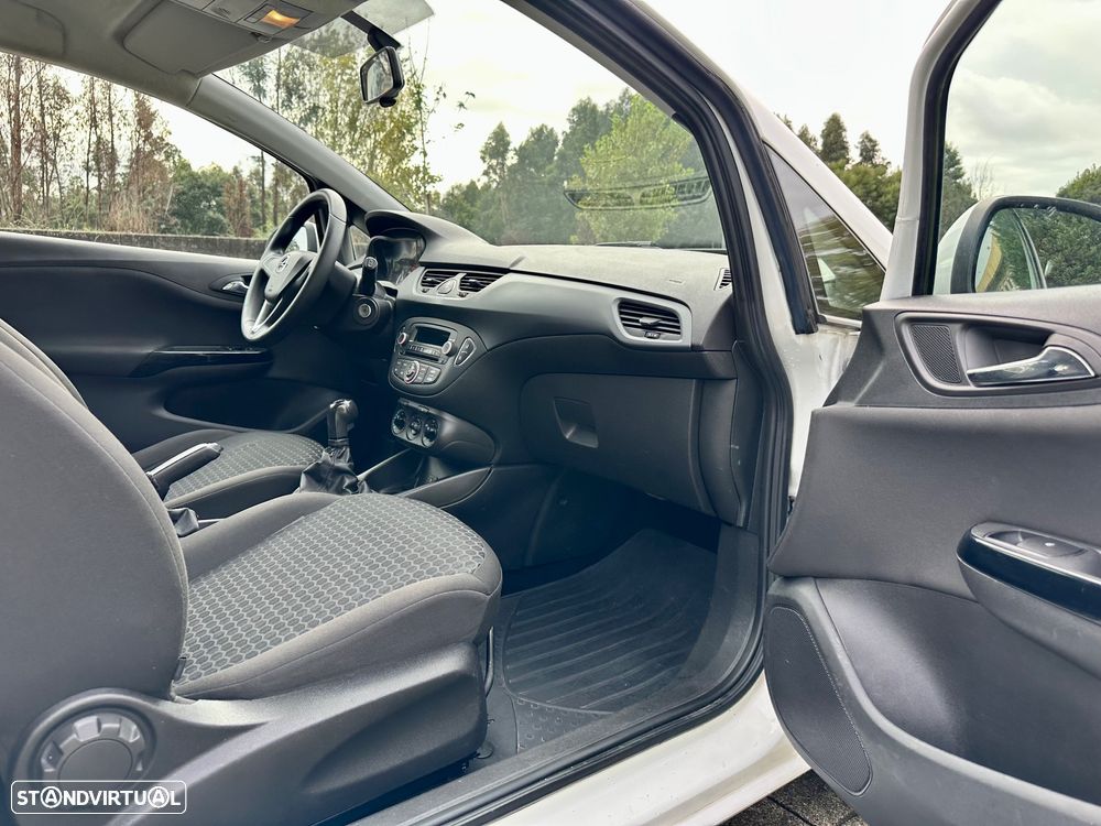 Opel Corsa E Van - 21