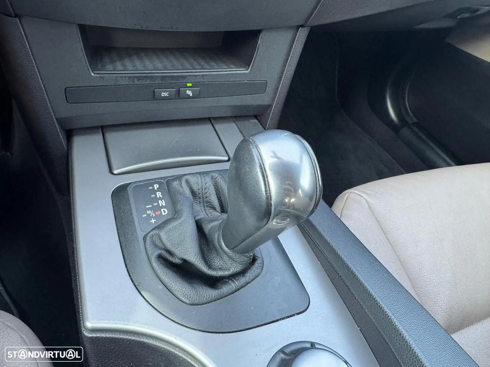 BMW 525 dA - 32