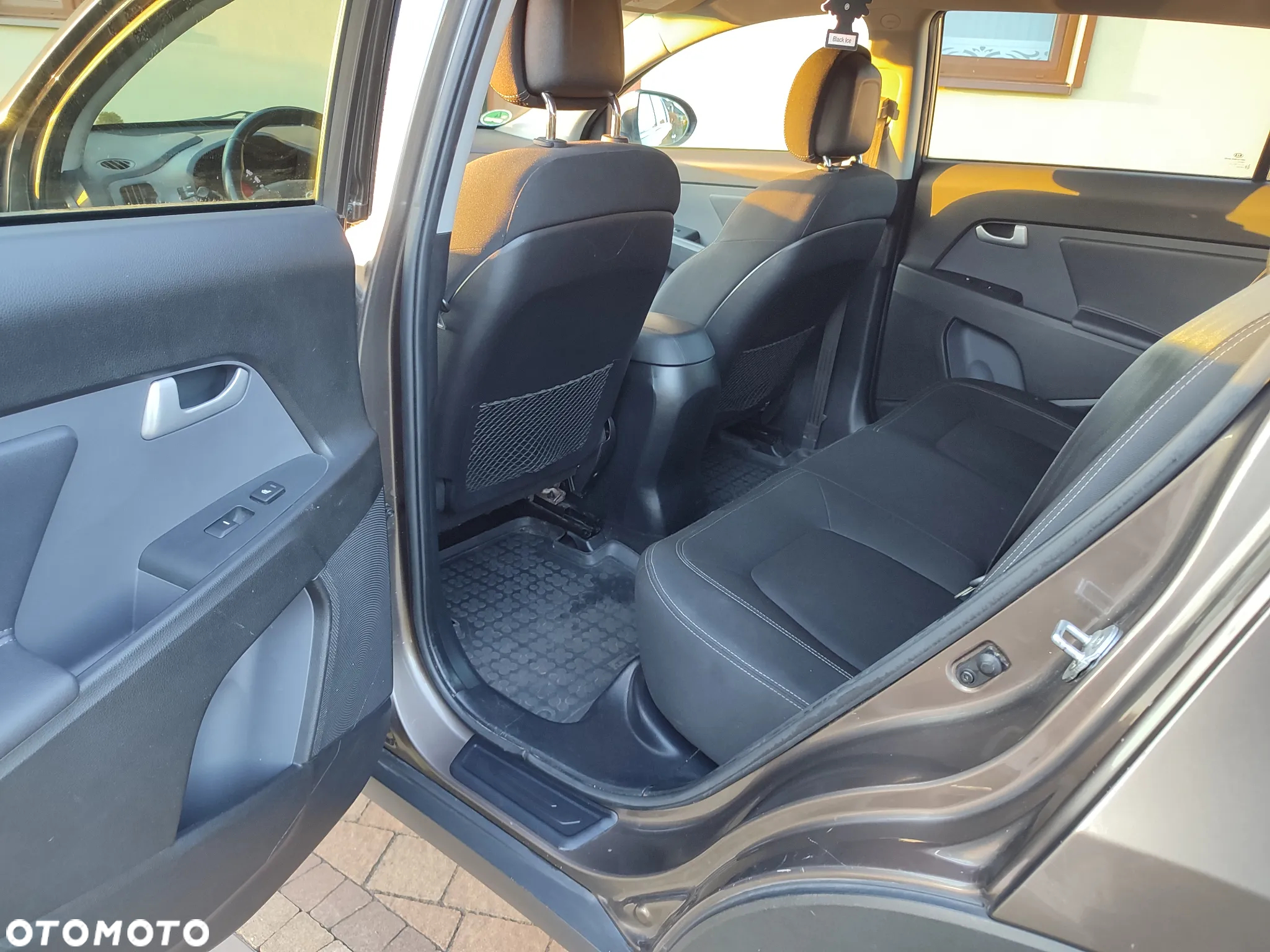 Kia Sportage 2.0 CRDI 4WD Dream-Team Edition - 10