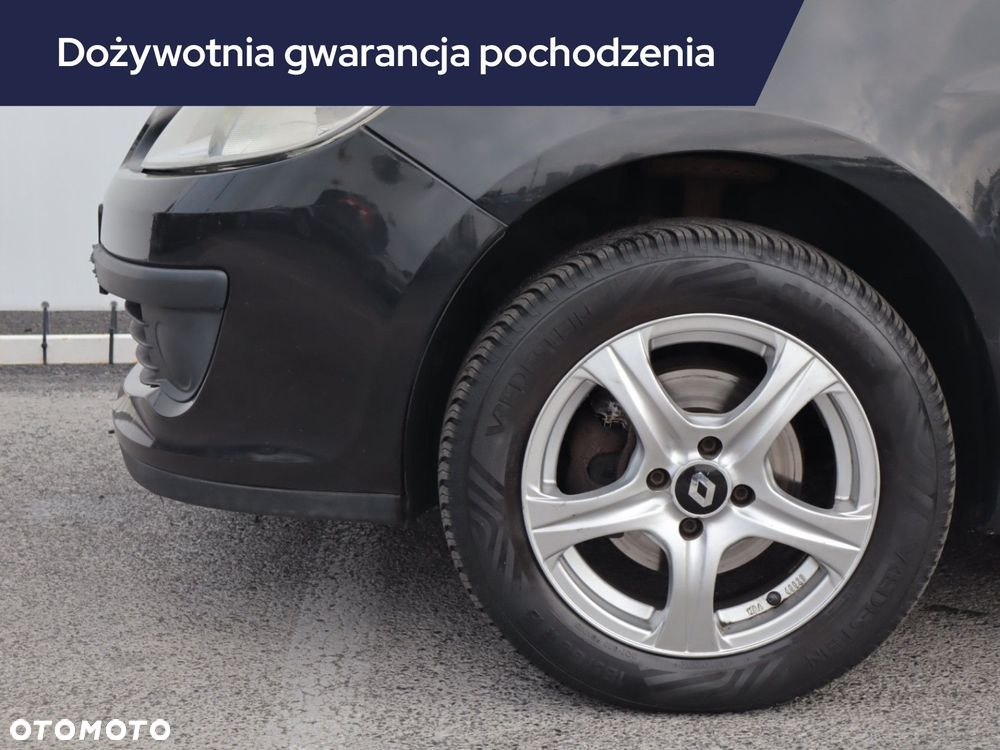 Renault Clio - 17
