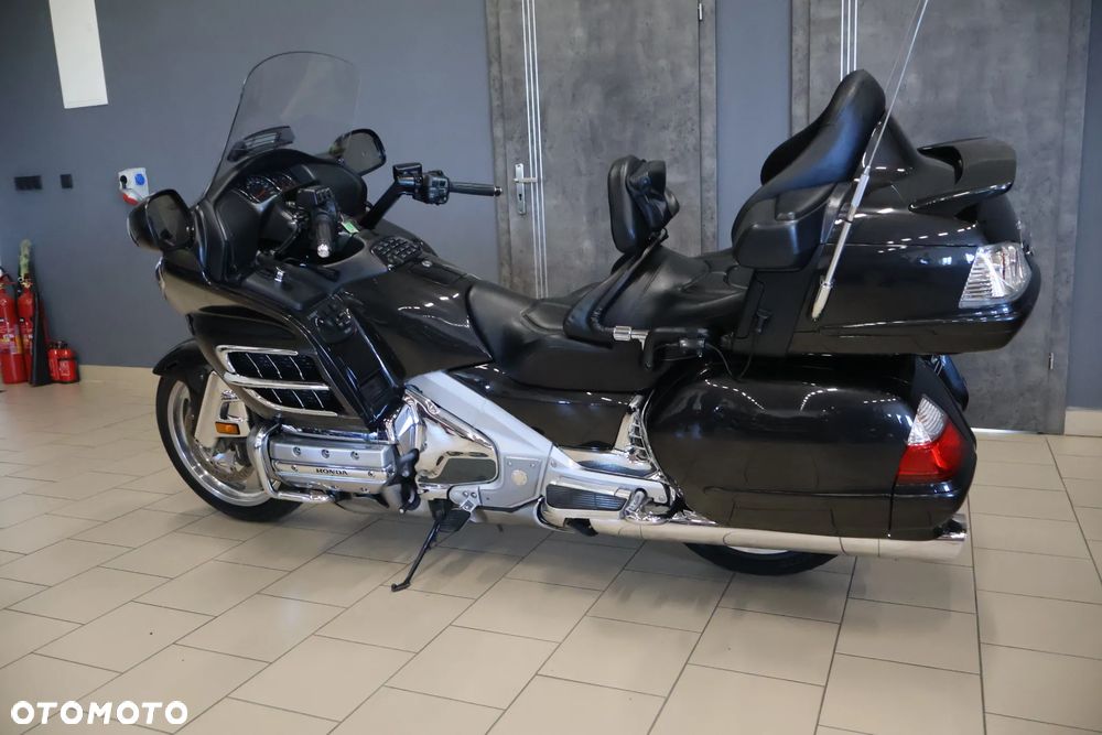 Honda GL - 7
