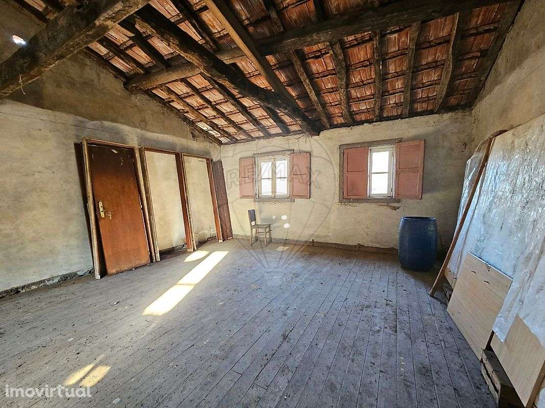 Moradia T1 para venda - Grande imagem: 5/10