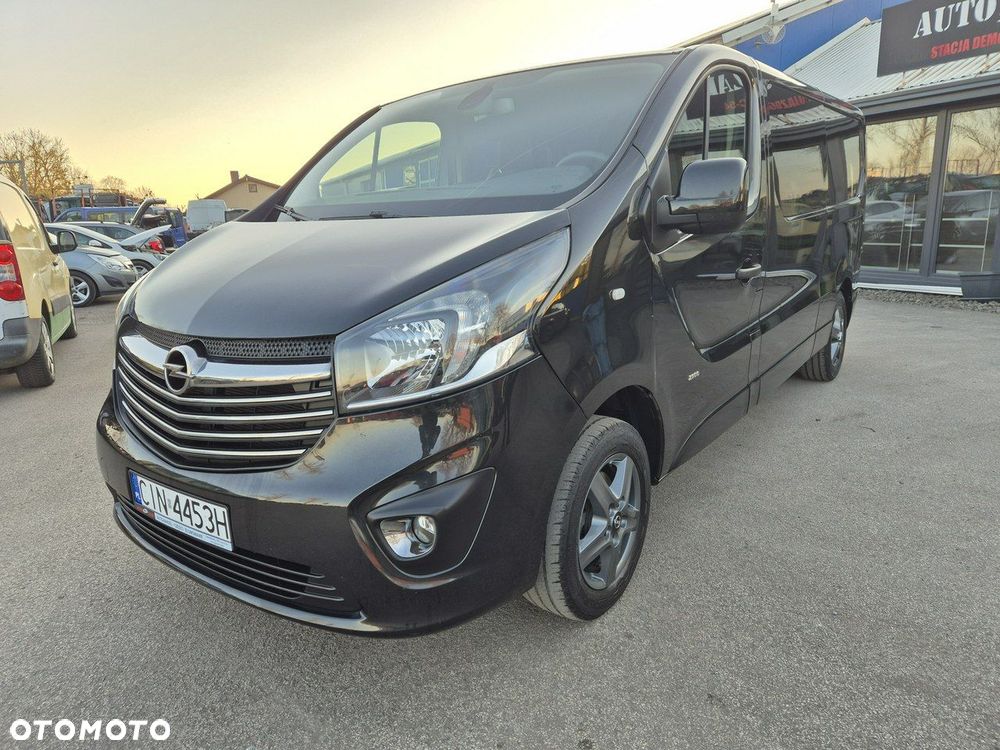 Opel Vivaro - 17