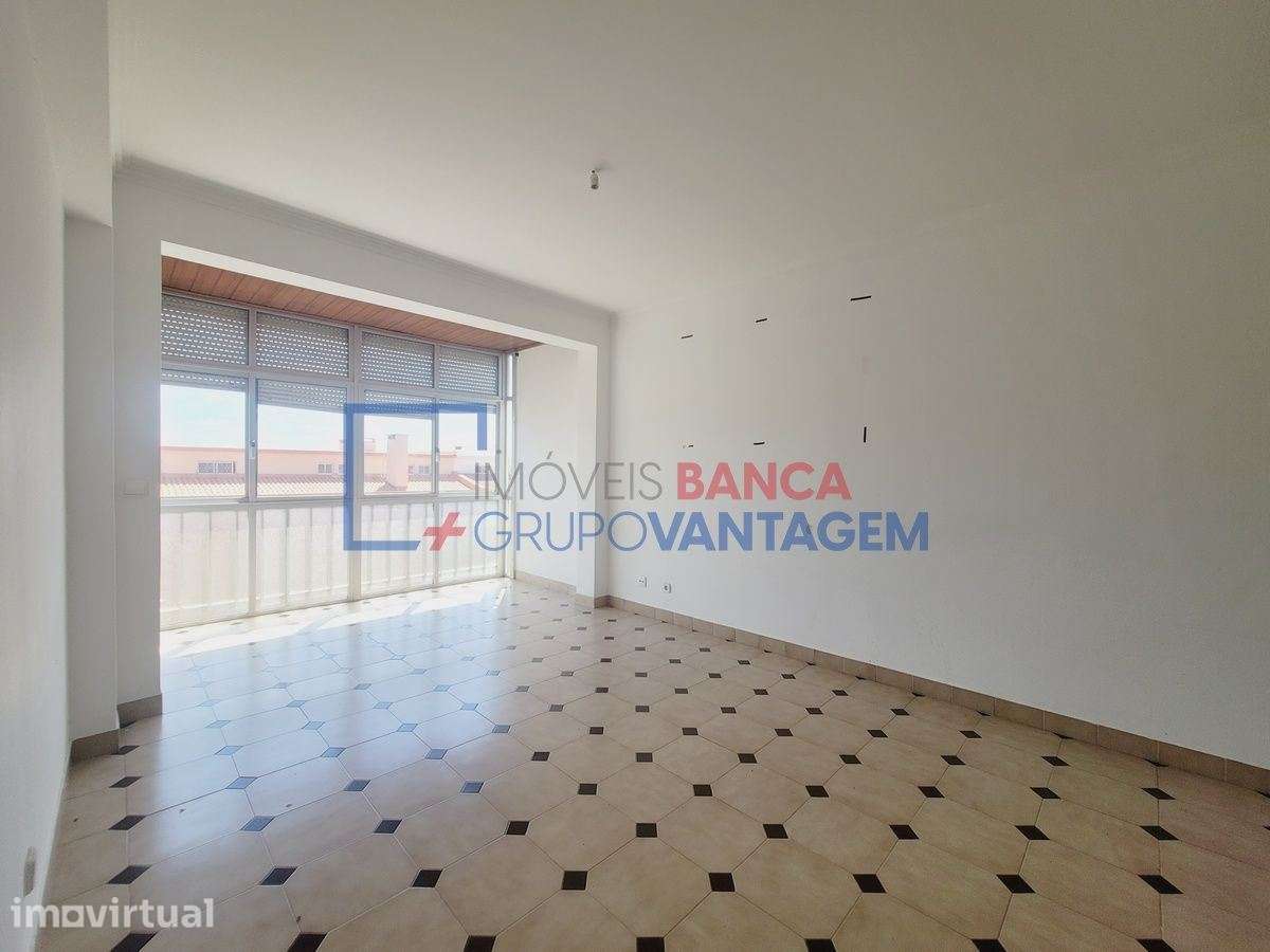 Apartamento T2 - Serra das minas - Grande imagem: 4/28