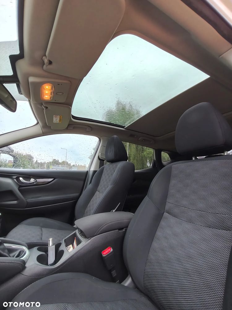 Nissan Qashqai 1.6 DCi N-Connecta EU6 - 8