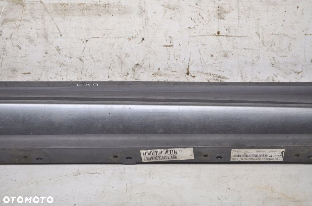 BMW F22 NAKŁADKA PROGOWA PRAWA B39 - 3