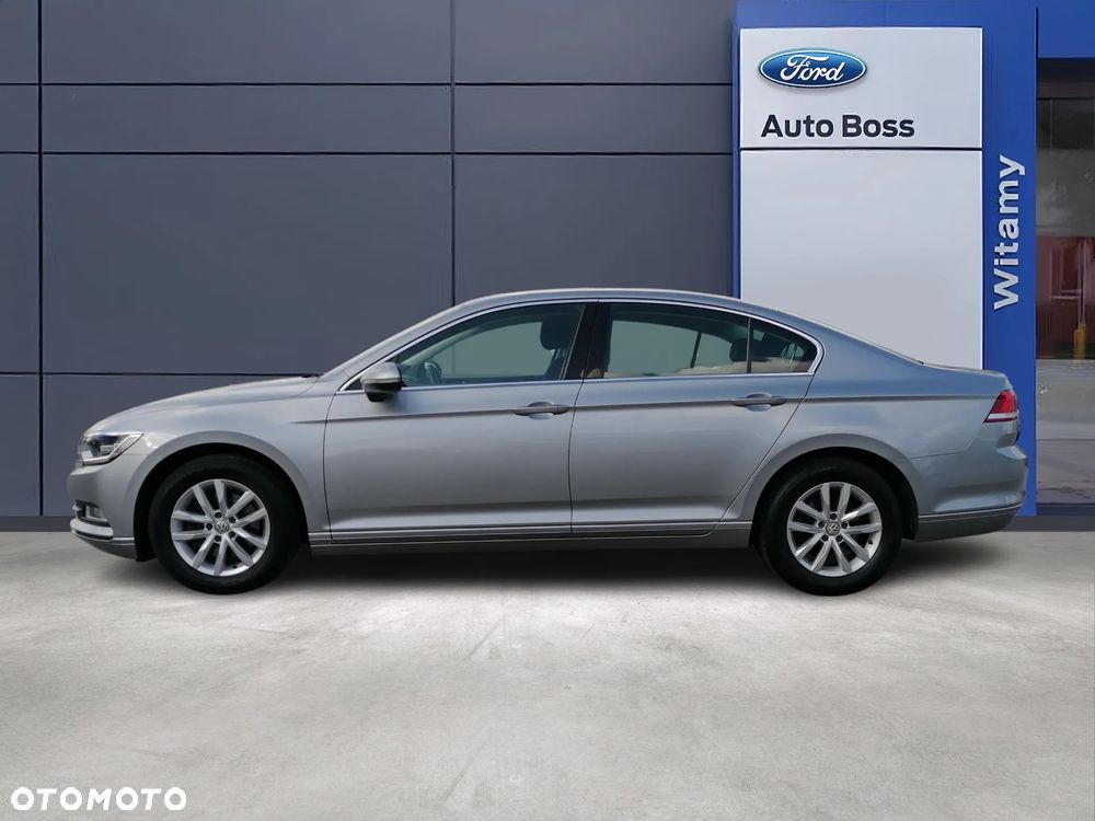 Volkswagen Passat 2.0 TDI SCR Comfortline - 2