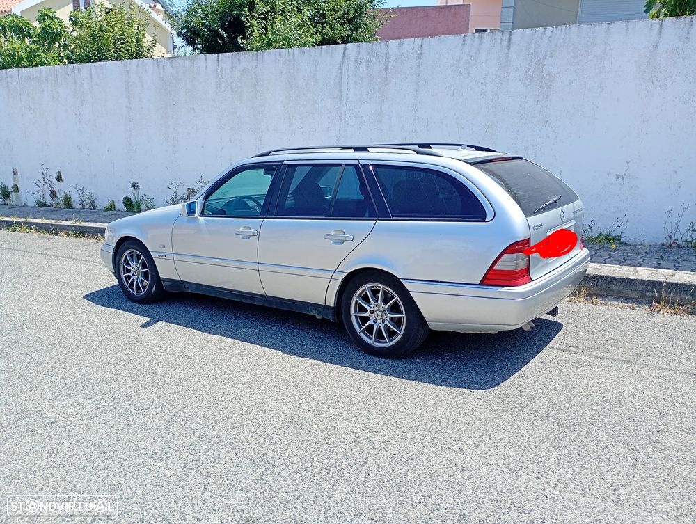Mercedes-Benz C 250 - 12