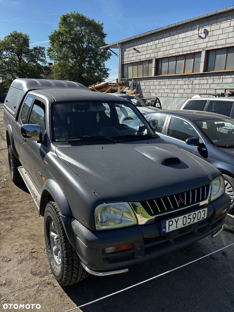 Mitsubishi L200 - 1