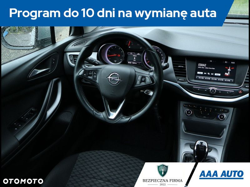 Opel Astra - 8