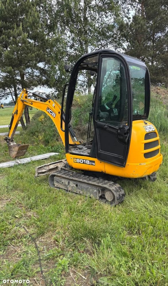 JCB 8018 - 2