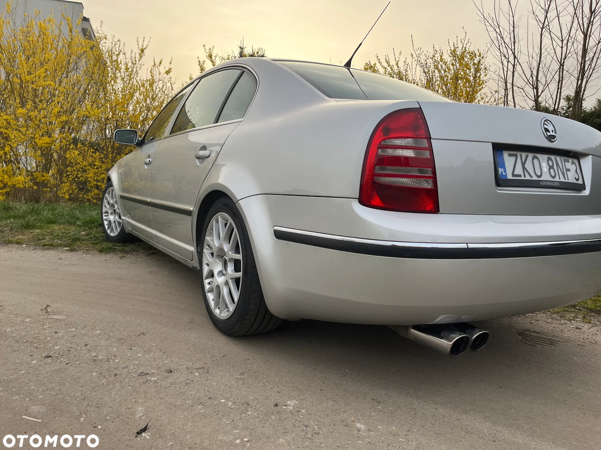 Skoda Superb 2.8 V6 Elegance - 17