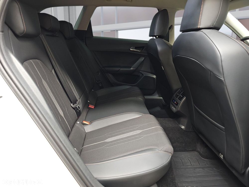 Cupra Leon 1.5 eTSI DSG - 17