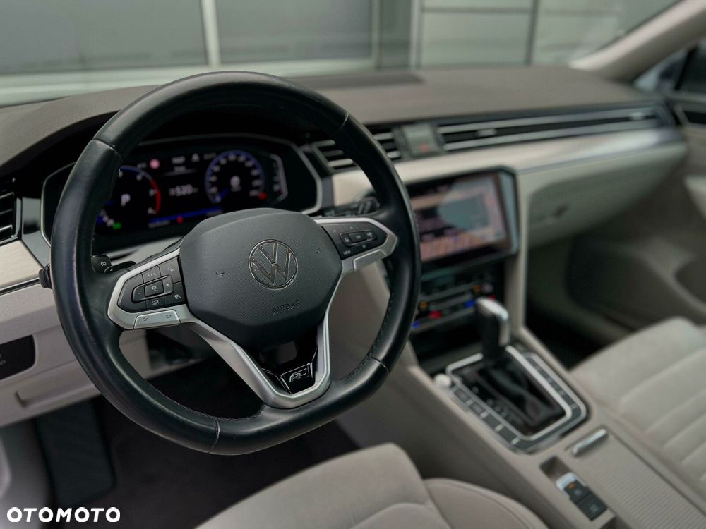 Volkswagen Passat 2.0 TDI 4Mot Elegance DSG - 11