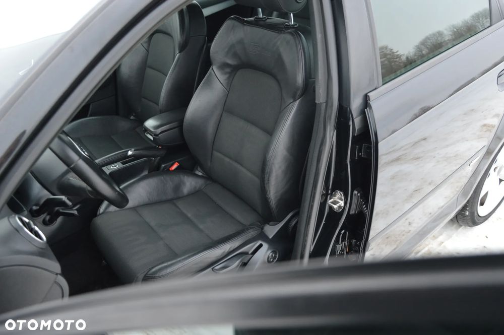 Audi A3 Sportback 2.0 TDI DPF S line Sportpaket plus - 28