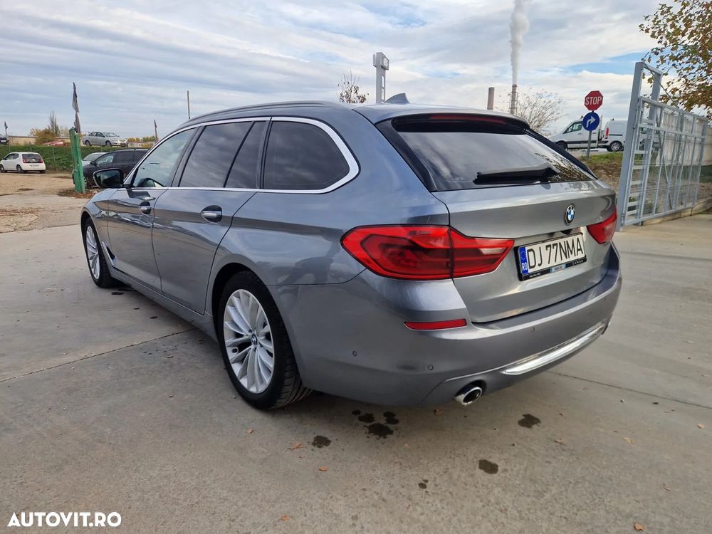 BMW Seria 5 530d Touring Aut. Luxury Line - 4