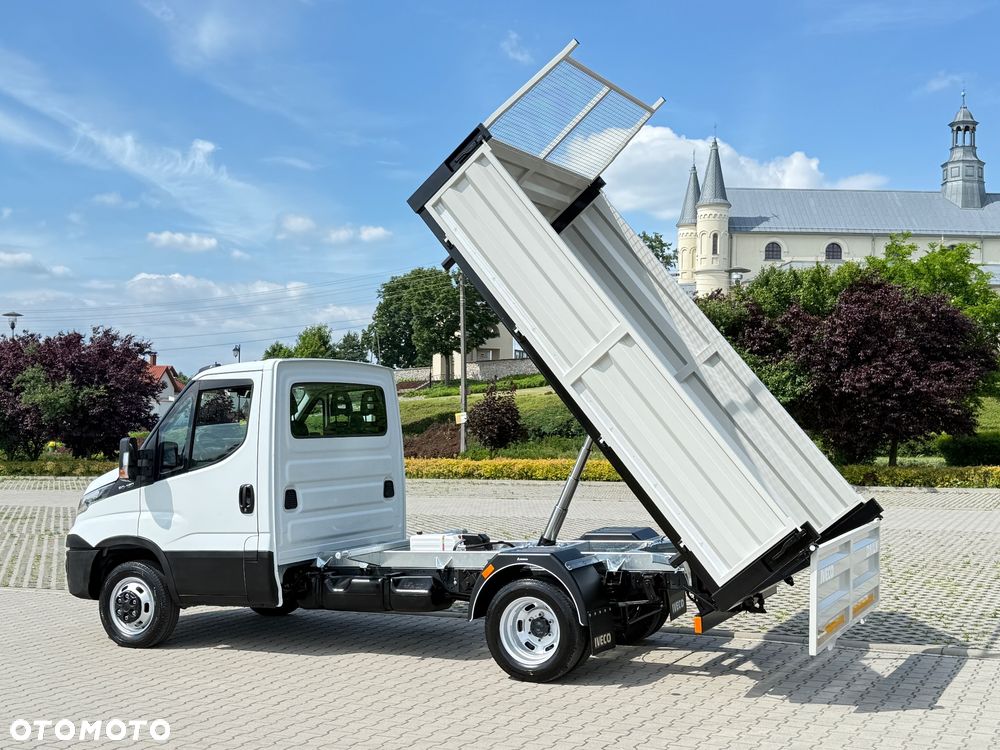 Iveco DAILY 50-180 3.0 HPI 180KM WYWROTKA 3-stronna ! 99 tyś km!  HAK! Jak Nowy!! - 23