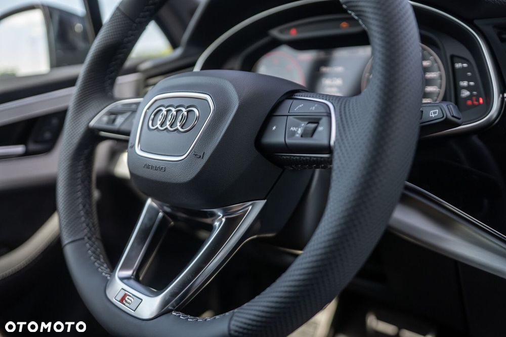 Audi Q7 - 27