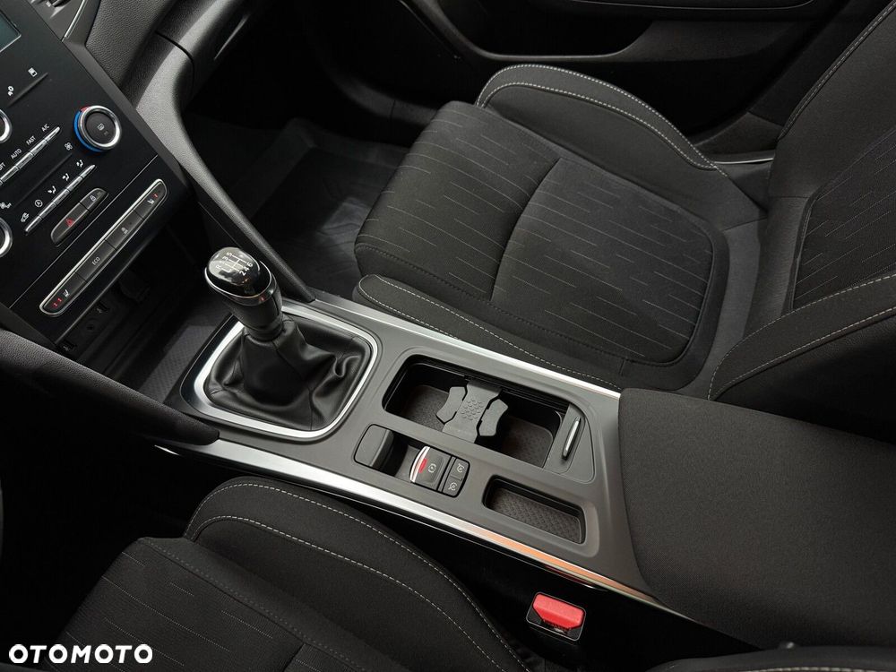 Renault Megane 1.5 Blue dCi Limited - 24