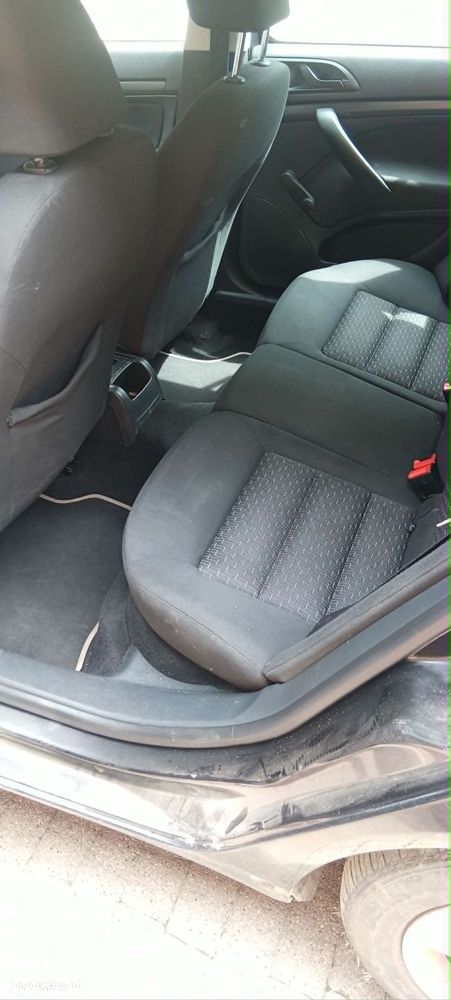 Skoda Octavia 1.6 Classic - 5